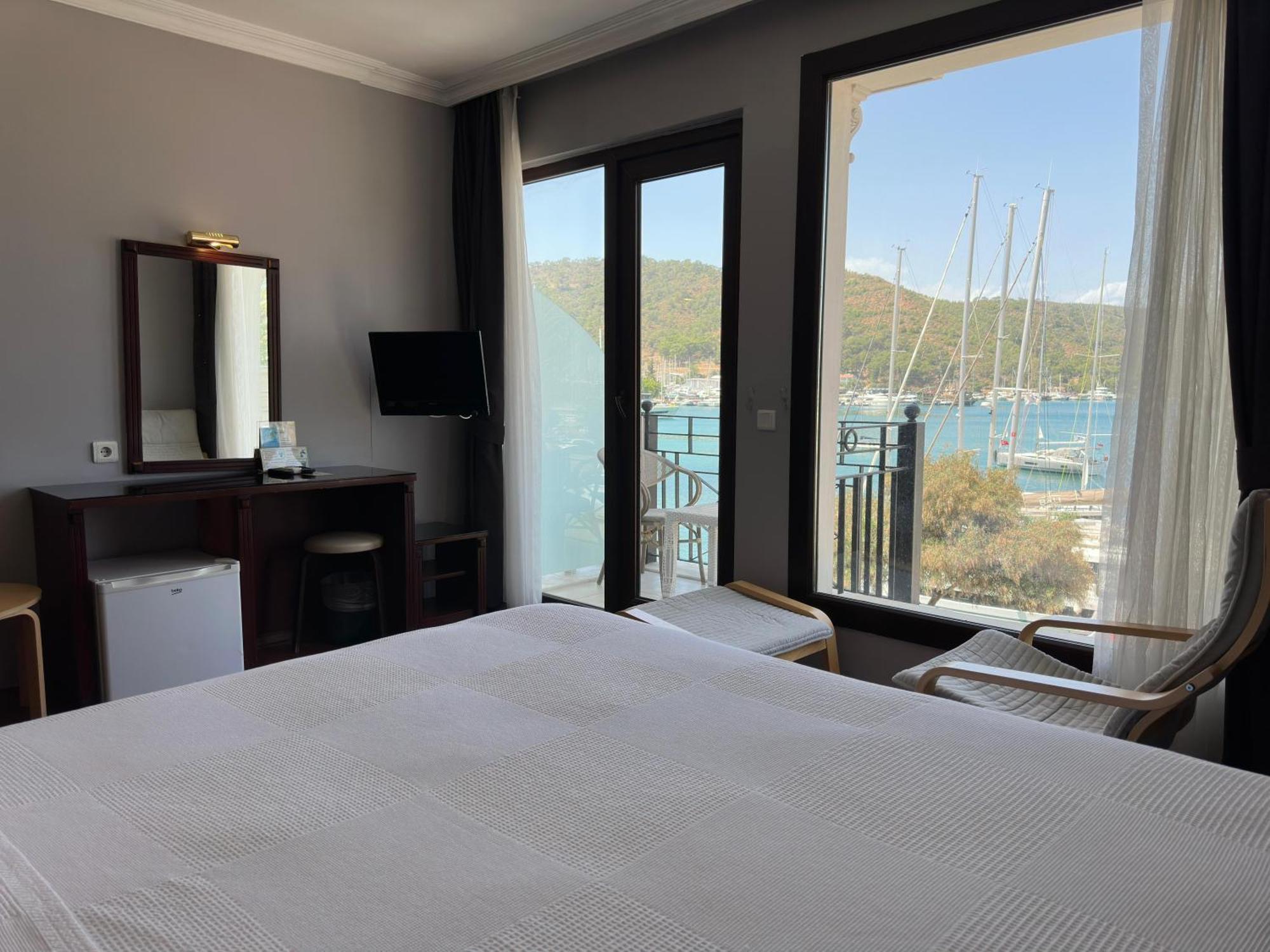 Ata Park Hotel Fethiye Exteriör bild
